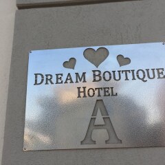 Dream Boutique Hotel парковка