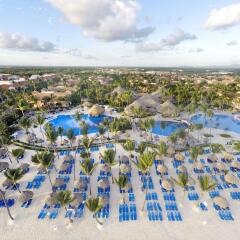 Отель Grand Bahia Principe Bávaro - All Inclusive Доминикана, Пунта Кана - 3 отзыва об отеле, цены и фото номеров - забронировать отель Grand Bahia Principe Bávaro - All Inclusive онлайн пляж