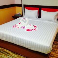 Отель Airport Phuket Garden Resort сейф в номере фото 2