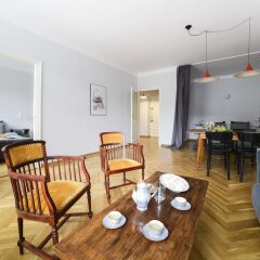 Отель Designers Apartment In The Old Town Польша, Варшава - отзывы, цены и фото номеров - забронировать отель Designers Apartment In The Old Town онлайн комната для гостей фото 2