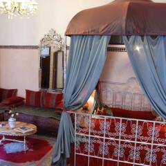 Отель Riad Lalla Zoubida Марокко, Фес - отзывы, цены и фото номеров - забронировать отель Riad Lalla Zoubida онлайн интерьер отеля фото 3
