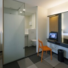 Отель easyHotel Amsterdam Arena Boulevard Нидерланды, Амстердам - 2 отзыва об отеле, цены и фото номеров - забронировать отель easyHotel Amsterdam Arena Boulevard онлайн удобства в номере