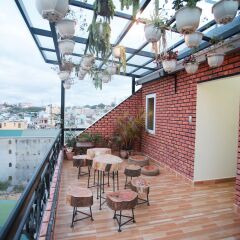 Spider Hostel Далат балкон