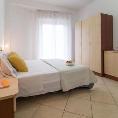 Отель Residence Blu Mediterraneo Римини комната для гостей фото 3
