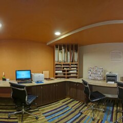 Отель Fairfield Inn by Marriott JFK Airport США, Нью-Йорк - отзывы, цены и фото номеров - забронировать отель Fairfield Inn by Marriott JFK Airport онлайн фото 2