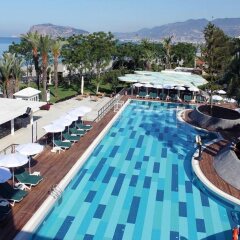 LABRANDA Alantur Resort Турция, Аланья - 11 отзывов об отеле, цены и фото номеров - забронировать отель LABRANDA Alantur Resort онлайн бассейн фото 3
