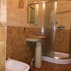 Гостиница Sharm Hotel в Анапе отзывы, цены и фото номеров - забронировать гостиницу Sharm Hotel онлайн Анапа ванная фото 2