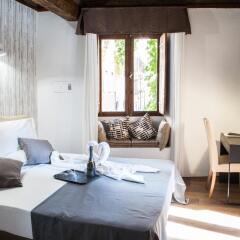 Отель Do-Do Navona Suites комната для гостей