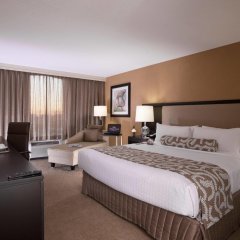 Отель Crowne Plaza Hotel Greenville-I-385-Roper Mtn Rd, an IHG Hotel США, Гринвилл - отзывы, цены и фото номеров - забронировать отель Crowne Plaza Hotel Greenville-I-385-Roper Mtn Rd, an IHG Hotel онлайн комната для гостей