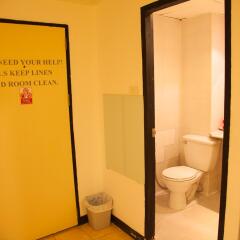 Отель ZEN Rooms Prathunam 17 сауна