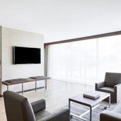 Отель AC Hotel by Marriott Phoenix Biltmore США, Финикс - отзывы, цены и фото номеров - забронировать отель AC Hotel by Marriott Phoenix Biltmore онлайн комната для гостей фото 2