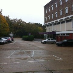 The Epping Forest Hotel парковка