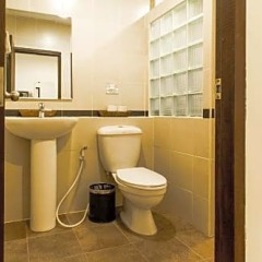 Отель Phuket Airport Guesthouse Таиланд, пляж Май Кхао - отзывы, цены и фото номеров - забронировать отель Phuket Airport Guesthouse онлайн ванная фото 2