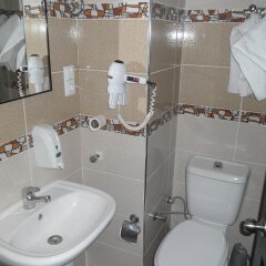 Asude Hotel Bergama Турция, Дикили - отзывы, цены и фото номеров - забронировать отель Asude Hotel Bergama онлайн ванная
