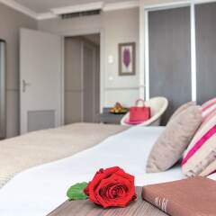 Отель Hôtel Vacances Bleues Le Royal Франция, Ницца - 4 отзыва об отеле, цены и фото номеров - забронировать отель Hôtel Vacances Bleues Le Royal онлайн детские мероприятия фото 2