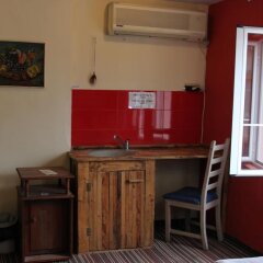 Отель Gramophone Hostel Болгария, Пловдив - отзывы, цены и фото номеров - забронировать отель Gramophone Hostel онлайн в номере фото 2