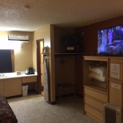 Отель La Siesta Motel & RV Resort спа