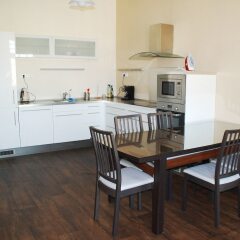 Апартаменты True Old Town Square Apartments в номере фото 2