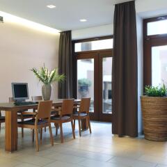 Hotel Carol комната для гостей
