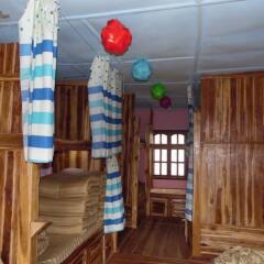 Отель Cheng Backpackers Hotel 1 Лаос, Луангпхабанг - отзывы, цены и фото номеров - забронировать отель Cheng Backpackers Hotel 1 онлайн интерьер отеля фото 2