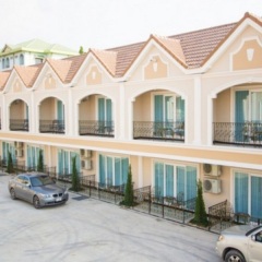 Отель LK Majestic Villa парковка