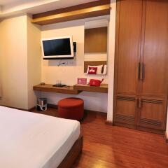 Отель Zen Rooms Surawong Бангкок удобства в номере