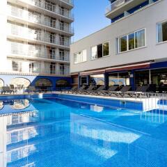 Hotel Torre Azul & Spa - Adults Only бассейн фото 2
