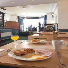 Piries Hotel питание