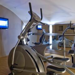 Отель Aparthotel Adagio Paris Opéra фитнесс-зал