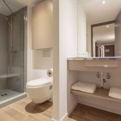 Отель Brera Serviced Apartments Frankfurt Германия, Франкфурт-на-Майне - отзывы, цены и фото номеров - забронировать отель Brera Serviced Apartments Frankfurt онлайн ванная