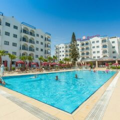 Отель Crown Resorts Elamaris Кипр, Протарас - 4 отзыва об отеле, цены и фото номеров - забронировать отель Crown Resorts Elamaris онлайн бассейн фото 3