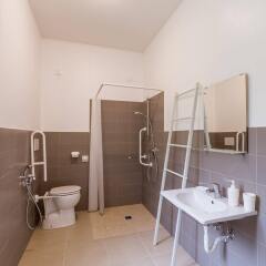 Отель La Casa dei Lumi Италия, Лонгаре - отзывы, цены и фото номеров - забронировать отель La Casa dei Lumi онлайн ванная фото 2