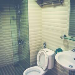 Отель Tavan View Homestay Шапа ванная