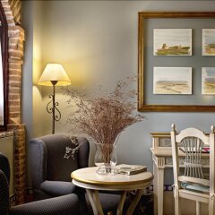 Alcazar De La Reina Hotel в номере фото 2