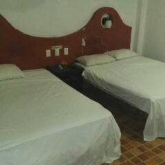 Отель Xahtal Alux Hostal Мексика, Плая-дель-Кармен - отзывы, цены и фото номеров - забронировать отель Xahtal Alux Hostal онлайн комната для гостей