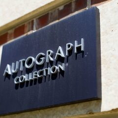 Ambassador Hotel Tulsa, Autograph Collection городской автобус