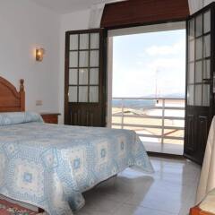 Отель Hostal Mourelos комната для гостей фото 2