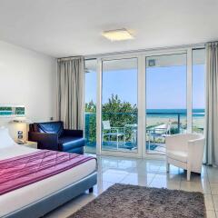 Отель Mercure Rimini Artis Римини комната для гостей
