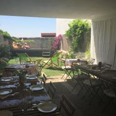 Отель YOURS GuestHouse Porto