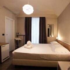 Adalesia Hotel&Coffee сейф в номере