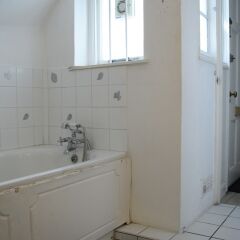 Отель Central 2 Bedroom Pimlico Flat Великобритания, Лондон - отзывы, цены и фото номеров - забронировать отель Central 2 Bedroom Pimlico Flat онлайн ванная фото 2