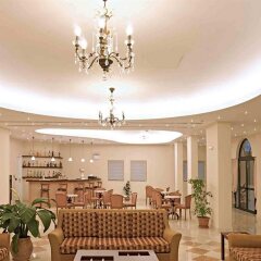 Отель Century Resort интерьер отеля