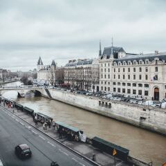Отель Hôtel Le Notre Dame Saint Michel фото 3