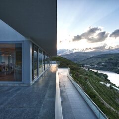 Отель Delfim Douro Ламего