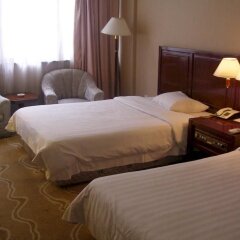 Qing Yuan Hotel комната для гостей фото 4