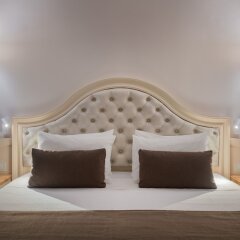 Отель Rodos Palladium Leisure & Wellness Парадиси сейф в номере