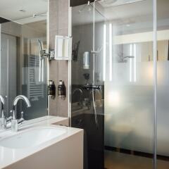Отель arcona LIVING BACH14 Германия, Лейпциг - 1 отзыв об отеле, цены и фото номеров - забронировать отель arcona LIVING BACH14 онлайн ванная