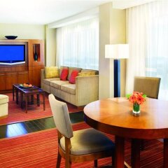 Отель Hyatt Regency Crystal City США, Арлингтон - отзывы, цены и фото номеров - забронировать отель Hyatt Regency Crystal City онлайн комната для гостей