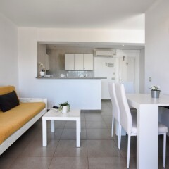 Апартаменты Martinez Apartments комната для гостей фото 3
