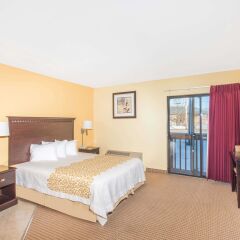 Отель Days Inn Colchester/Burlington комната для гостей фото 4